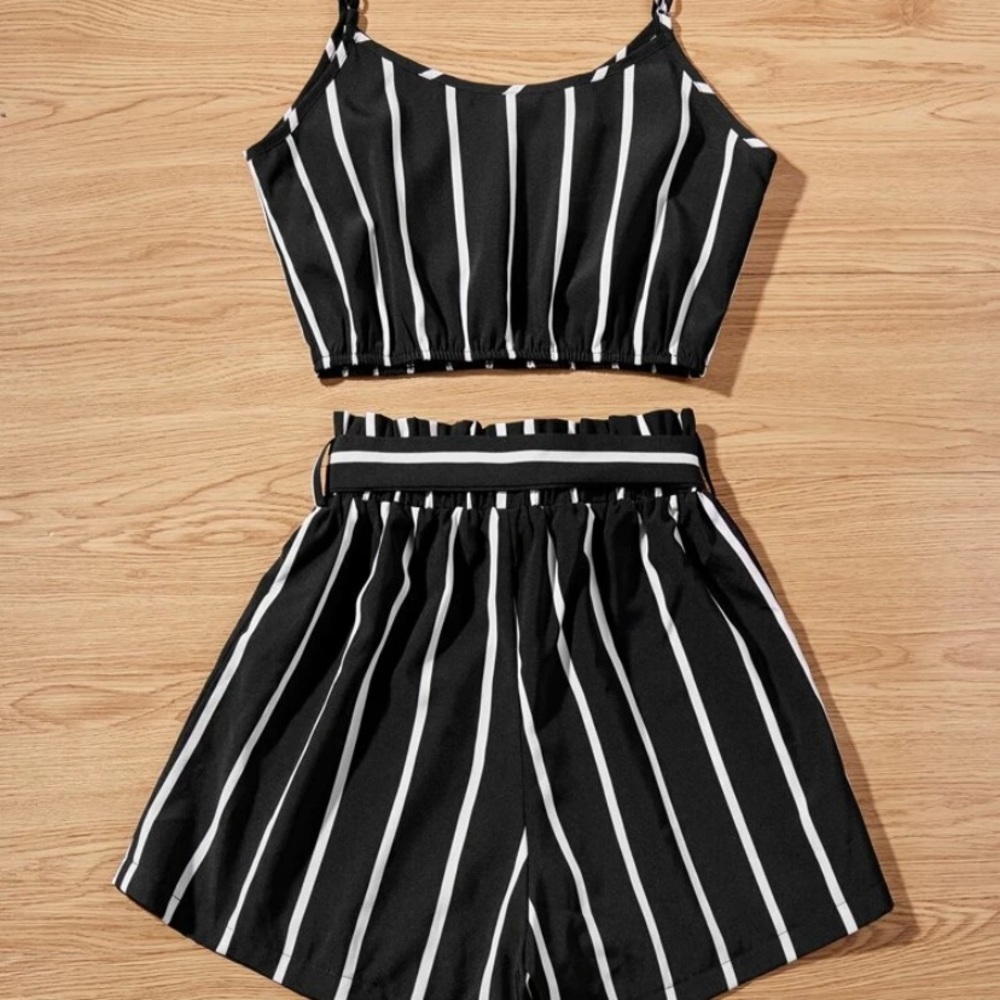 Stripped cropped cami top & belted shorts set.